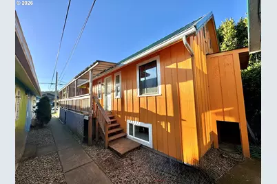 1032 S 4th St, Coos Bay, OR 97420 - Photo 16