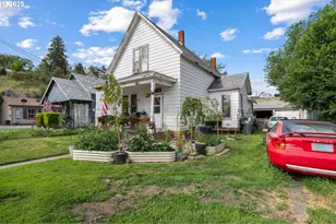 615 SW 5th St, Pendleton, OR 97801 - Photo 1