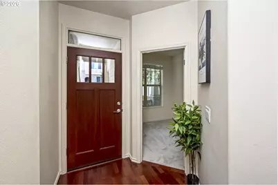 16393 SW Kessler Ln, Portland, OR 97224 - Photo 2