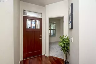 16393 SW Kessler Ln, Portland, OR 97224 - Photo 2