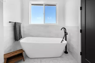 6550 NE Memory Ln, Yamhill, OR 97148 - Photo 22