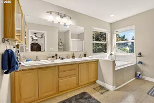 5440 SE Ogden St, Portland, OR 97206 - Photo 32