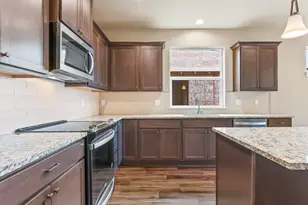 1570 NE Wiley Ln, Estacada, OR 97023 - Photo 22