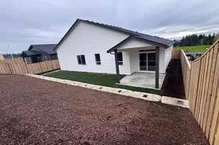 1570 NE Wiley Ln, Estacada, OR 97023 - Photo 2