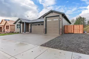 1570 NE Wiley Ln, Estacada, OR 97023 - Photo 4