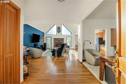 15043 NW Orchard View Rd, McMinnville, OR 97128 - Photo 6