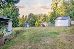2746 S Silver Lake Rd, Castle Rock, WA 98611 - Photo 28