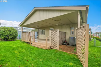 51459 SE Westlake Dr #102, Scappoose, OR 97056 - Photo 6