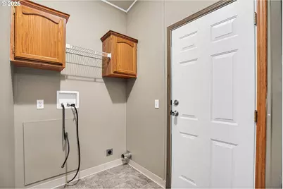 51459 SE Westlake Dr #102, Scappoose, OR 97056 - Photo 28