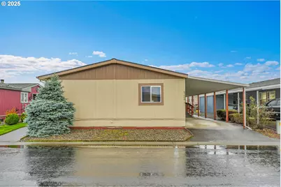 51459 SE Westlake Dr #102, Scappoose, OR 97056 - Photo 4