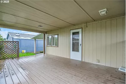 51459 SE Westlake Dr #102, Scappoose, OR 97056 - Photo 10
