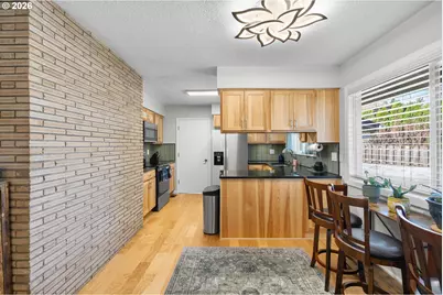 7360 SE Imperial Ct, Milwaukie, OR 97222 - Photo 6