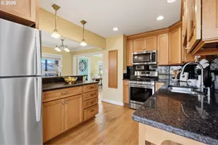 1541 SE Malden St, Portland, OR 97202 - Photo 14