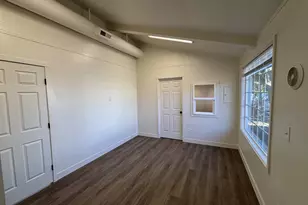5625 SE 83rd Ave, Portland, OR 97266 - Photo 2