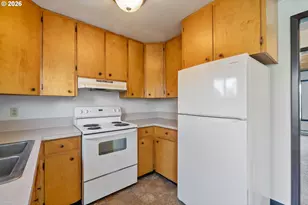 903 Madrona Ave, Tillamook, OR 97141 - Photo 8