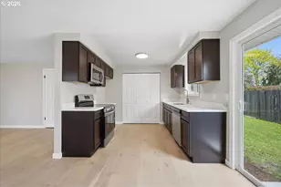 19805 SW Rock Rd, Beaverton, OR 97003 - Photo 10