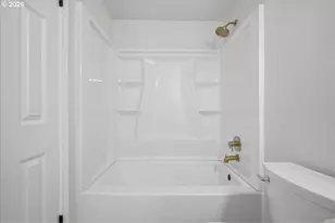 19805 SW Rock Rd, Beaverton, OR 97003 - Photo 20