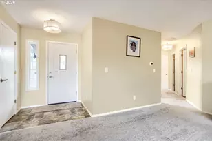 437 SW Chapman Ave, Troutdale, OR 97060 - Photo 6