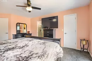 437 SW Chapman Ave, Troutdale, OR 97060 - Photo 18