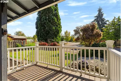 610 SE Elm St, Dundee, OR 97115 - Photo 4