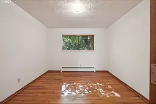 908 SW Gaines St, Portland, OR 97239 - Photo 16