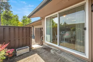 6 Condolea Dr, Lake Oswego, OR 97035 - Photo 28