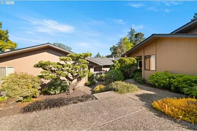 6 Condolea Dr, Lake Oswego, OR 97035 - Photo 32