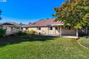 19380 Hazel Grove Dr, Oregon City, OR 97045 - Photo 28