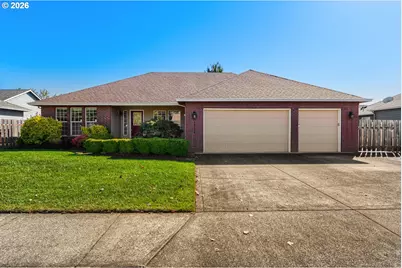 19380 Hazelgrove Dr, Oregon City, OR 97045 - Photo 1
