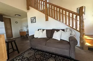 4561 Arch St, Florence, OR 97439 - Photo 4