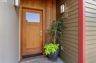 701 Creek View Ln, The Dalles, OR 97058 - Photo 4
