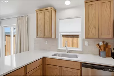 4747 SE Harrier St, Albany, OR 97322 - Photo 16