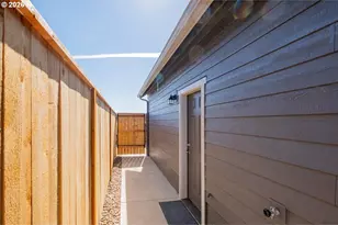 4747 SE Harrier St, Albany, OR 97322 - Photo 42