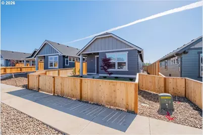 4747 SE Harrier St, Albany, OR 97322 - Photo 2