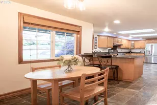 2610 Park Forest Dr, Eugene, OR 97405 - Photo 4