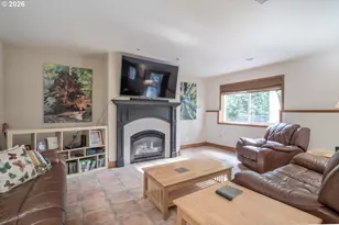 2610 Park Forest Dr, Eugene, OR 97405 - Photo 12