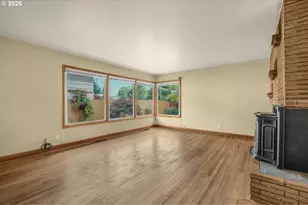 12975 SW Davies Rd, Beaverton, OR 97008 - Photo 8