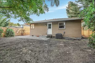 12975 SW Davies Rd, Beaverton, OR 97008 - Photo 32