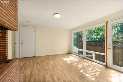 12975 SW Davies Rd, Beaverton, OR 97008 - Photo 16
