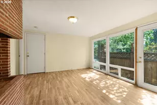 12975 SW Davies Rd, Beaverton, OR 97008 - Photo 16