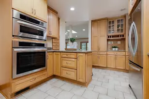 4510 SW 60th Pl, Portland, OR 97221 - Photo 14