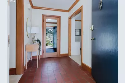 4510 SW 60th Pl, Portland, OR 97221 - Photo 6