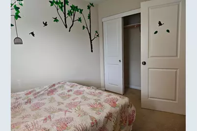 8826 SE Brooklyn St, Portland, OR 97266 - Photo 2