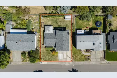 270 NE 20th Pl, Hillsboro, OR 97124 - Photo 4