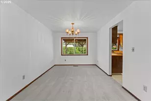 270 NE 20th Pl, Hillsboro, OR 97124 - Photo 12