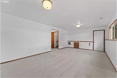270 NE 20th Pl, Hillsboro, OR 97124 - Photo 32