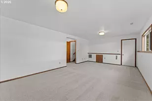 270 NE 20th Pl, Hillsboro, OR 97124 - Photo 32