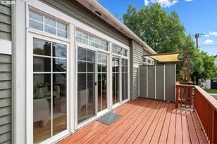 4638 NE Fremont St, Portland, OR 97213 - Photo 40
