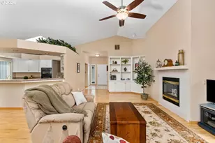 12664 SW Bexley Ln, Portland, OR 97224 - Photo 6