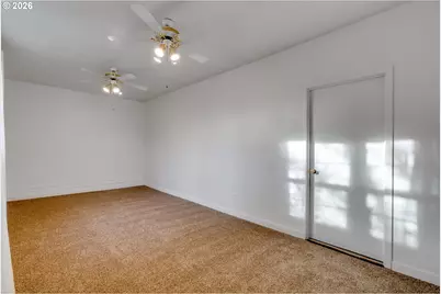 1215 NE 79th Ave, Portland, OR 97213 - Photo 38